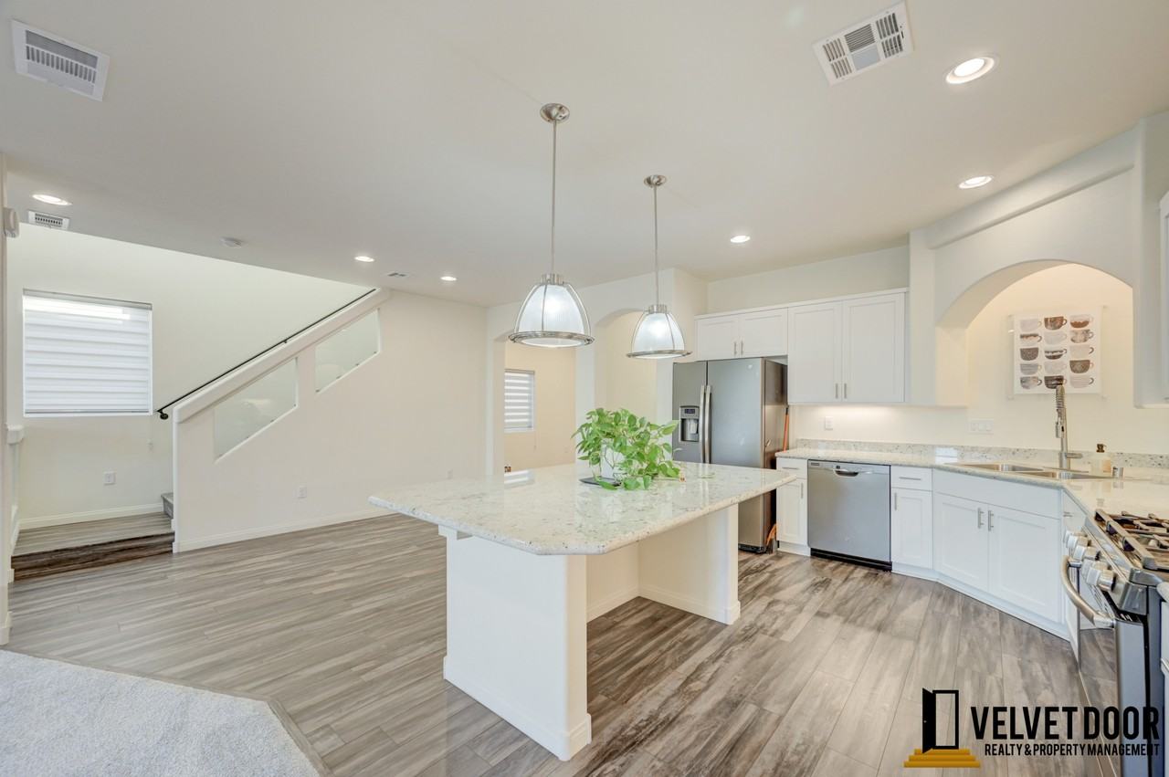 9829 Grey Sands St #1 - Photo 6 of 35