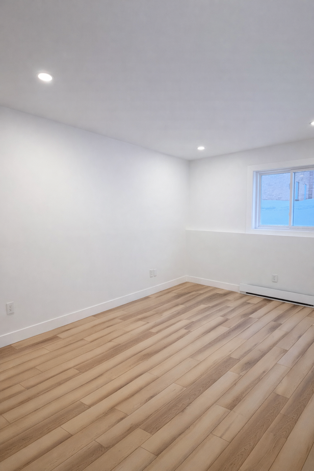 183 Rue Mutchmore #1 - Photo 6 of 7