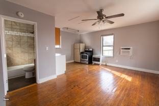 1604 Harrison St - Photo 1 of 1