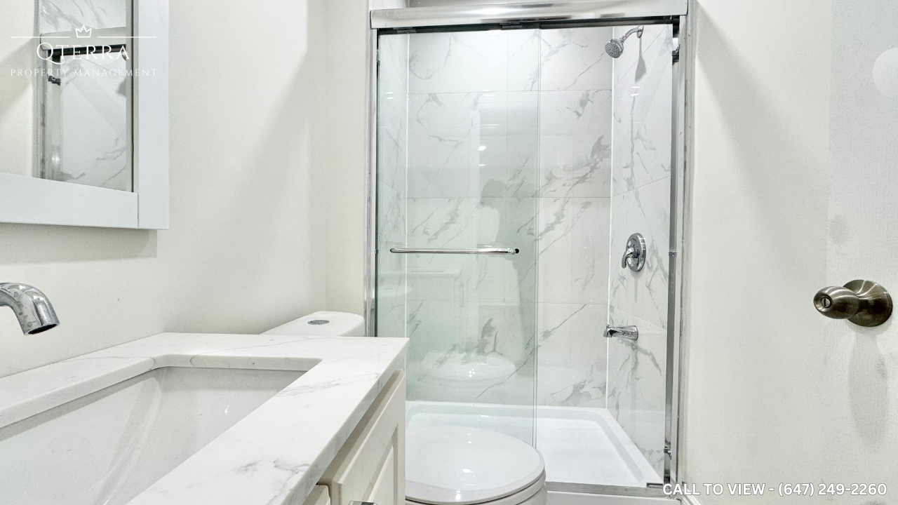 261 Dixon St - Photo 4 of 4