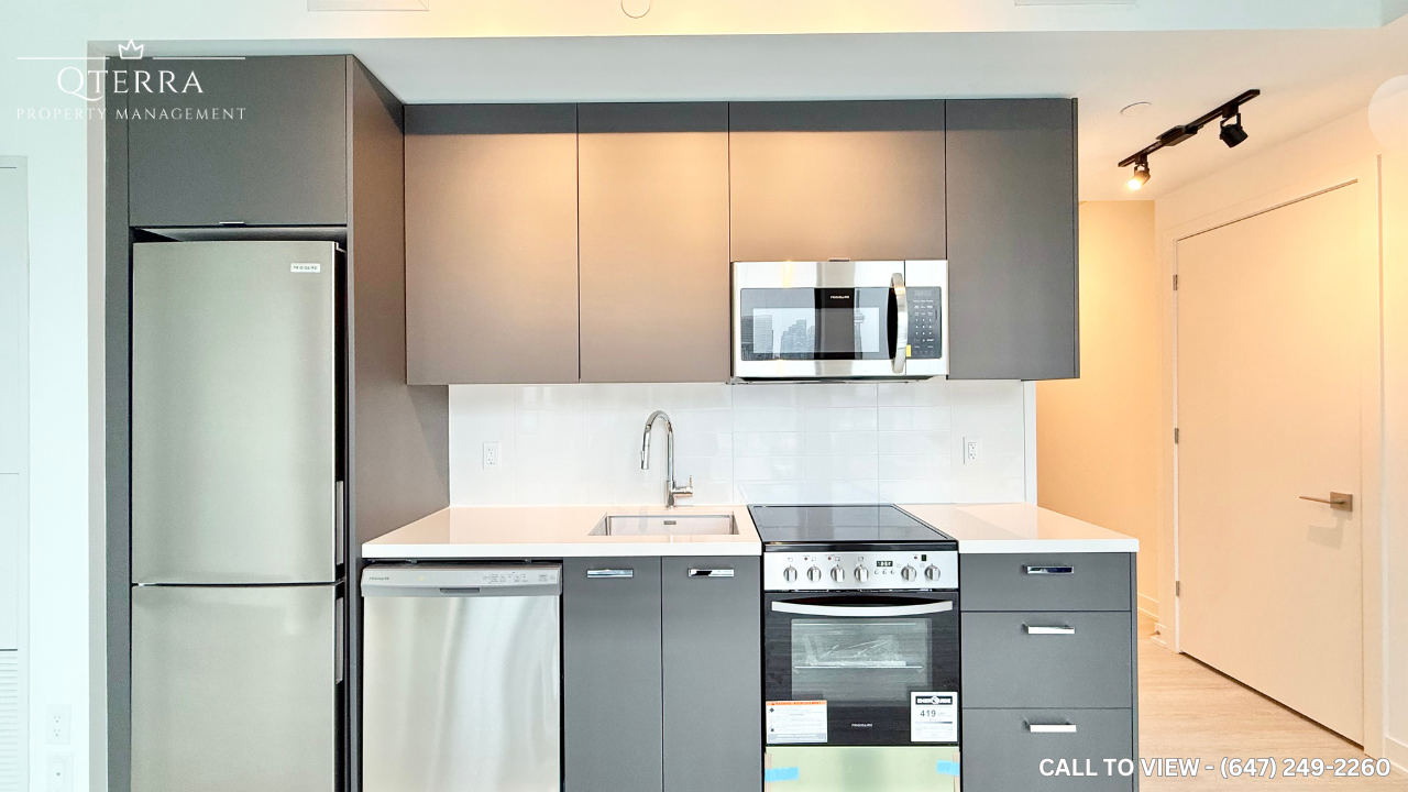 284 King St E - Photo 2 of 12