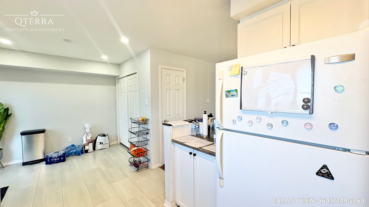 100-1512 Walkley Rd, Ottawa, Ontario K1V 2L1 - Photo 4 of 13