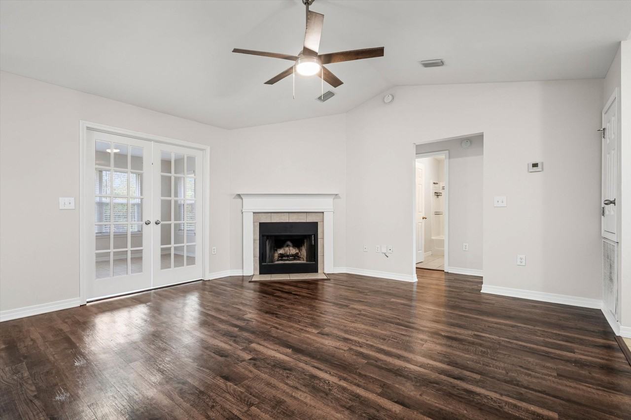 8981 Gale Rowe Ln #1 - Photo 6 of 25