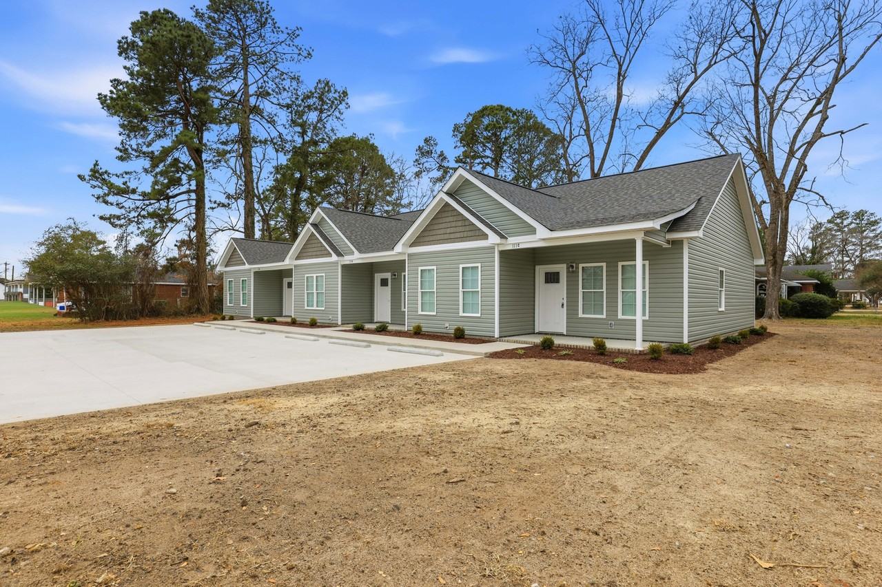 111 N Mill St #1 - Photo 2 of 20