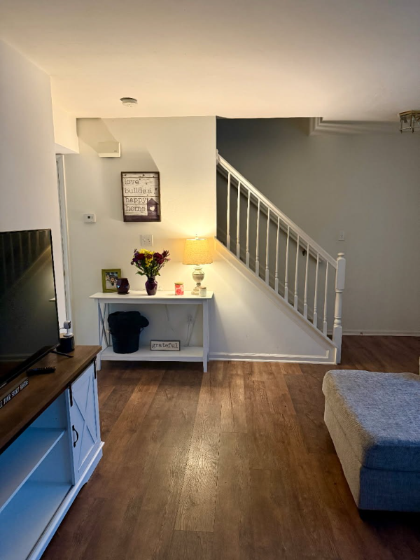 368 Cherry St #1 - Photo 2 of 12