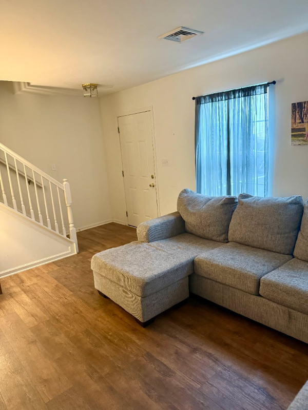 368 Cherry St #1 - Photo 3 of 12