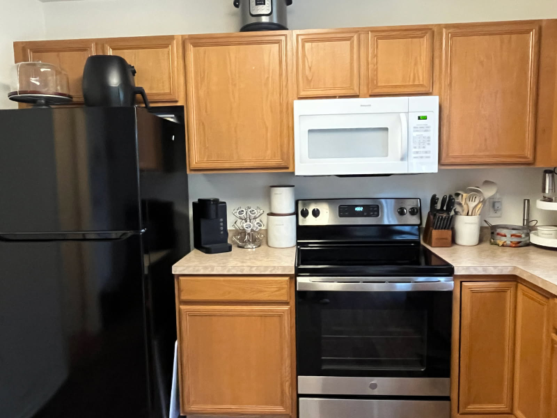 368 Cherry St #1 - Photo 5 of 12