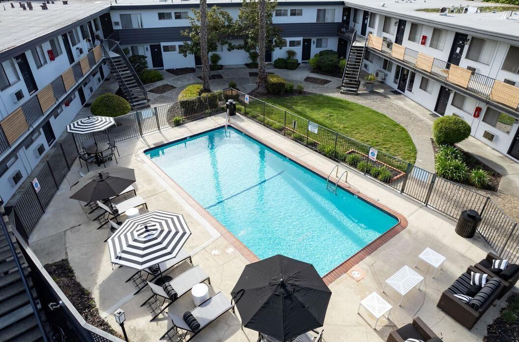 114 Sharene Ln - Photo 2 of 24