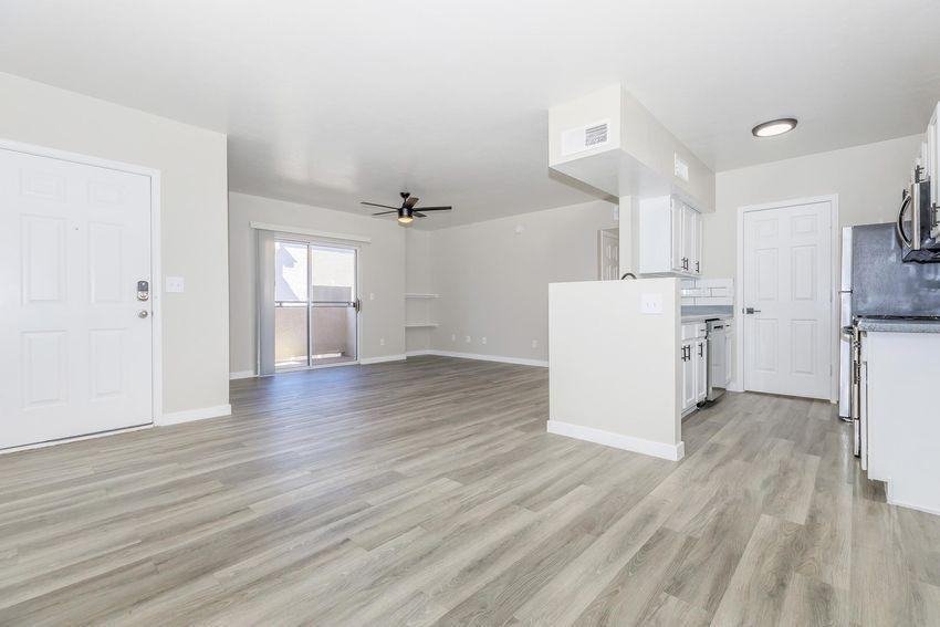 2050 N Pantano Rd - Photo 4 of 49