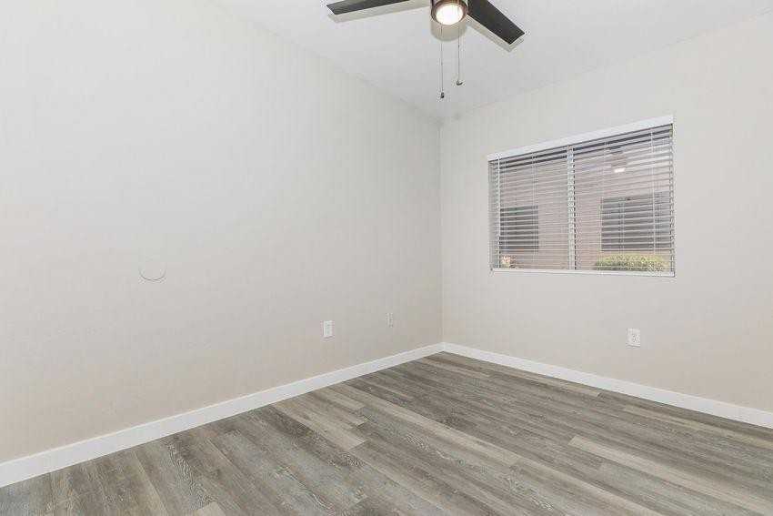 2050 N Pantano Rd - Photo 3 of 49