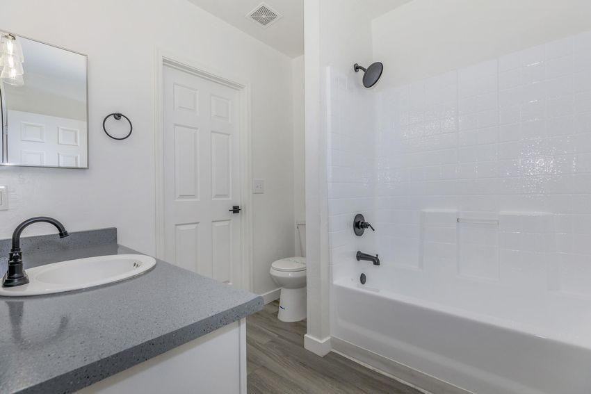 2050 N Pantano Rd - Photo 4 of 49