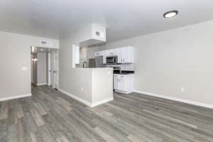 featured image of 2050 N Pantano Rd