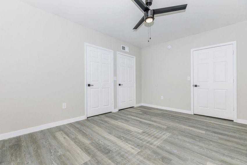 2050 N Pantano Rd - Photo 6 of 49