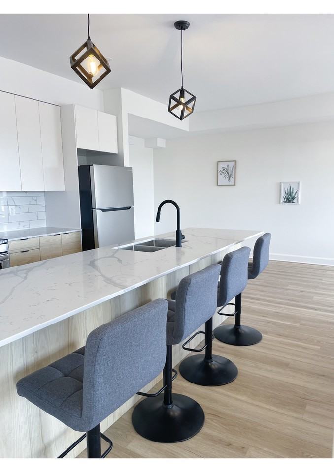 2490 Kaladar Avenue #C - Photo 4 of 12