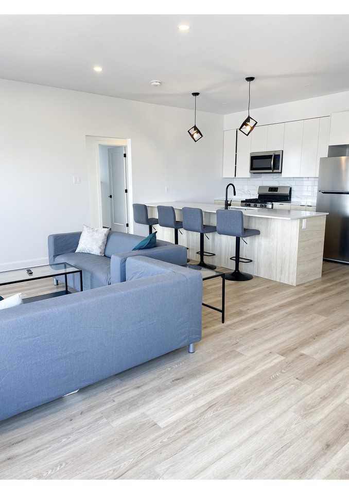 2490 Kaladar Avenue #C - Photo 6 of 12