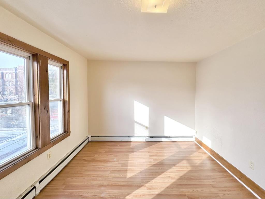 214 Blake St Apt 8 - Photo 7 of 12