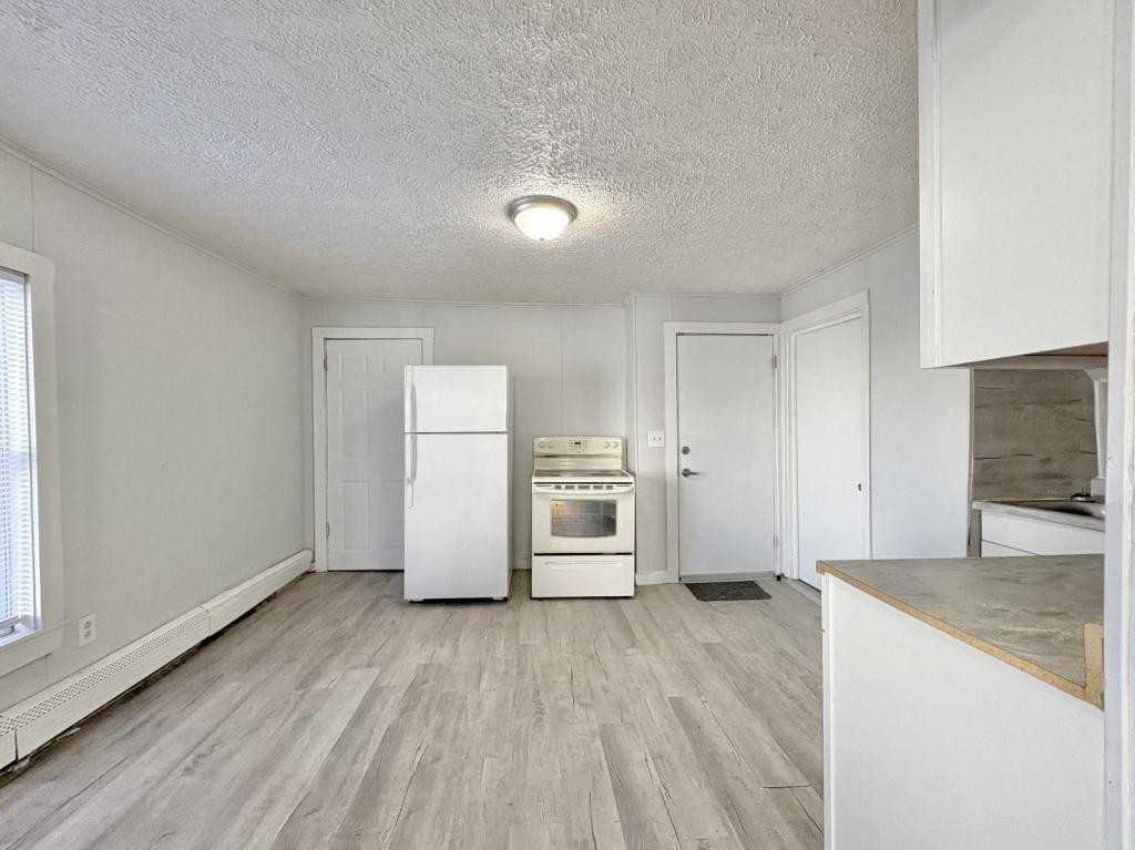 115 Pierce St Apt 2 - Photo 2 of 10