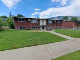 featured image of 445 Eastsouth #3