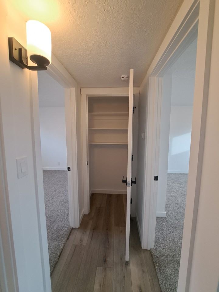 445 Eastsouth #3 - Photo 7 of 13