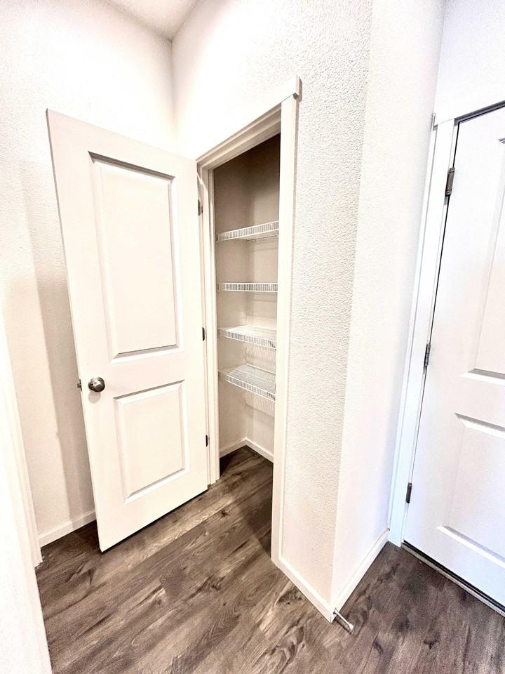 11727 Ne 22nd Way - Photo 7 of 20