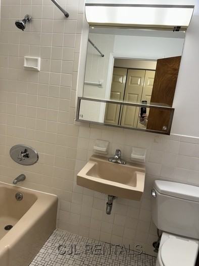 25 Brooks Park #10 - Photo 5 of 6