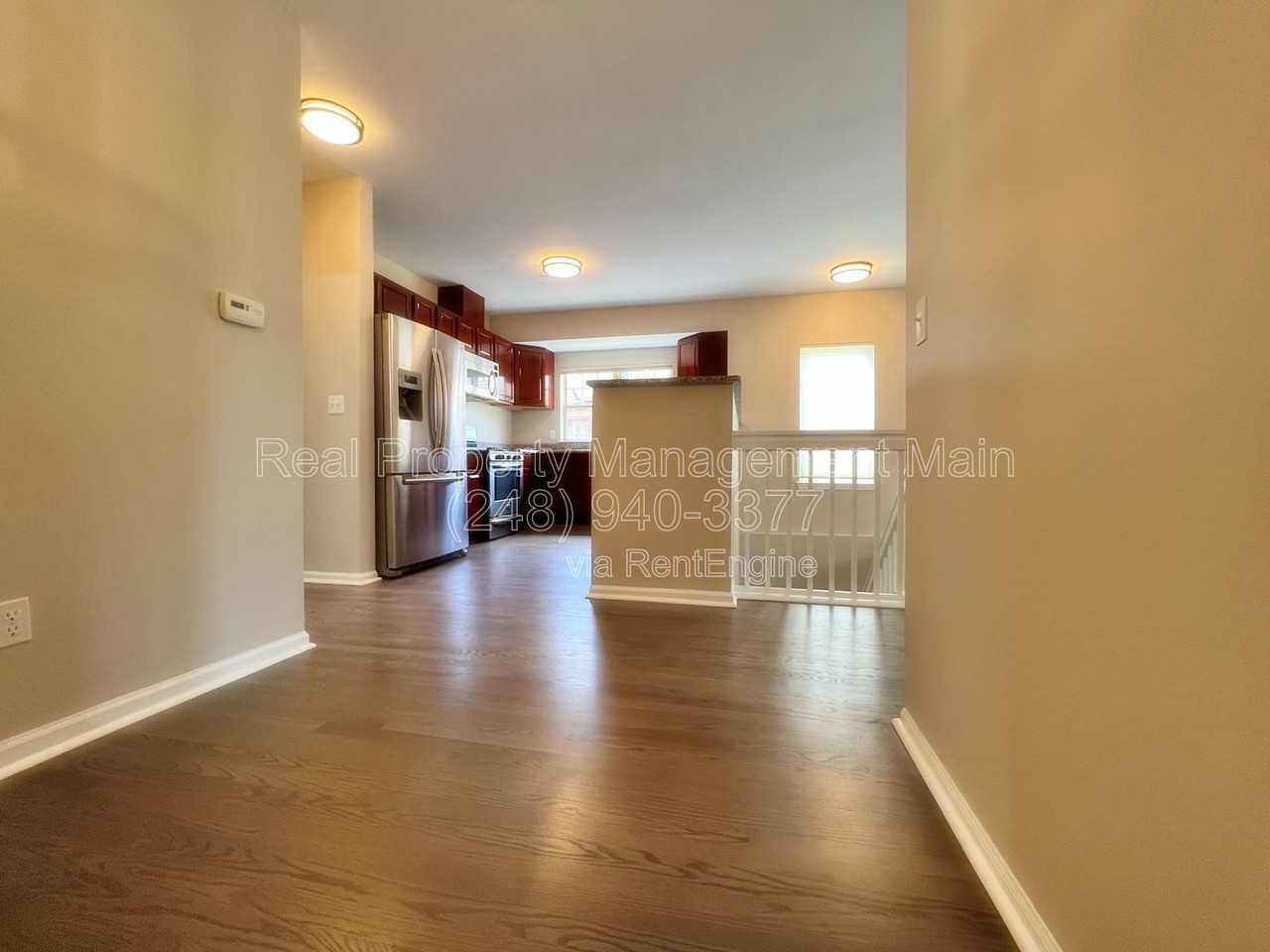 44 Adelaide St - Photo 4 of 20