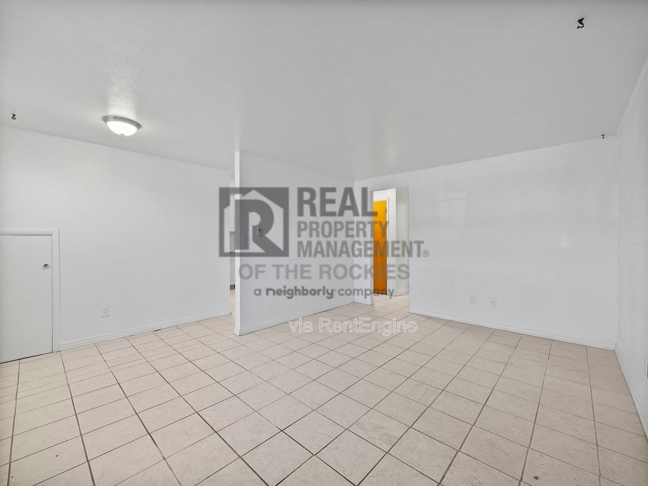 1116 Alford St #4 - Photo 3 of 15