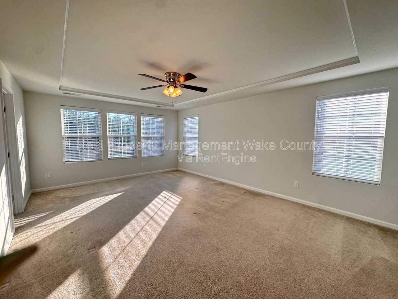 837 Salem Pointe Pl - Photo 6 of 26