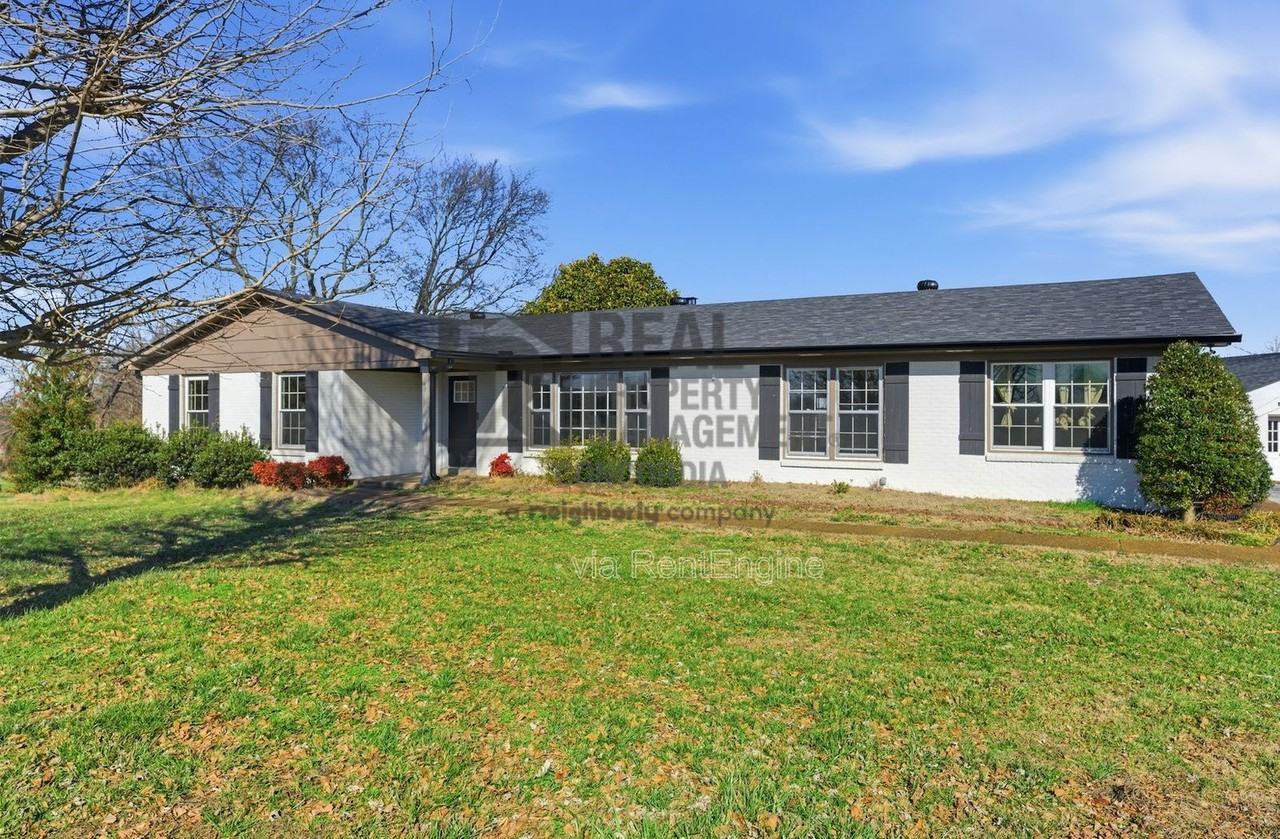 1246 S Russell St - Photo 3 of 45