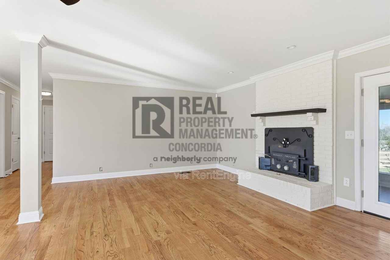 1246 S Russell St - Photo 7 of 45