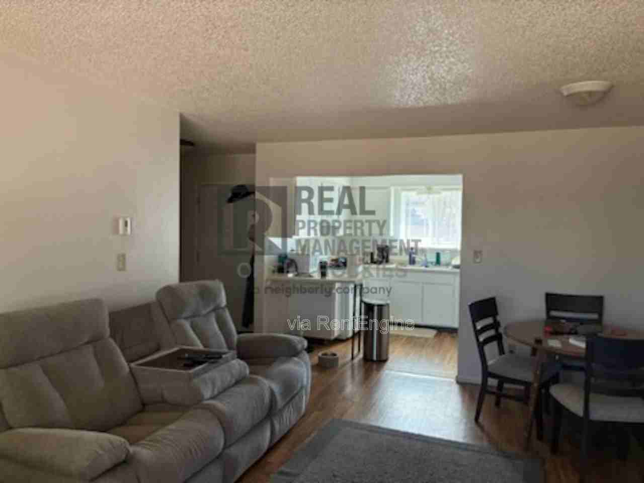 2916 Rams Ln - Photo 2 of 8