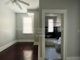 715 Parker St - Photo 1 of 1