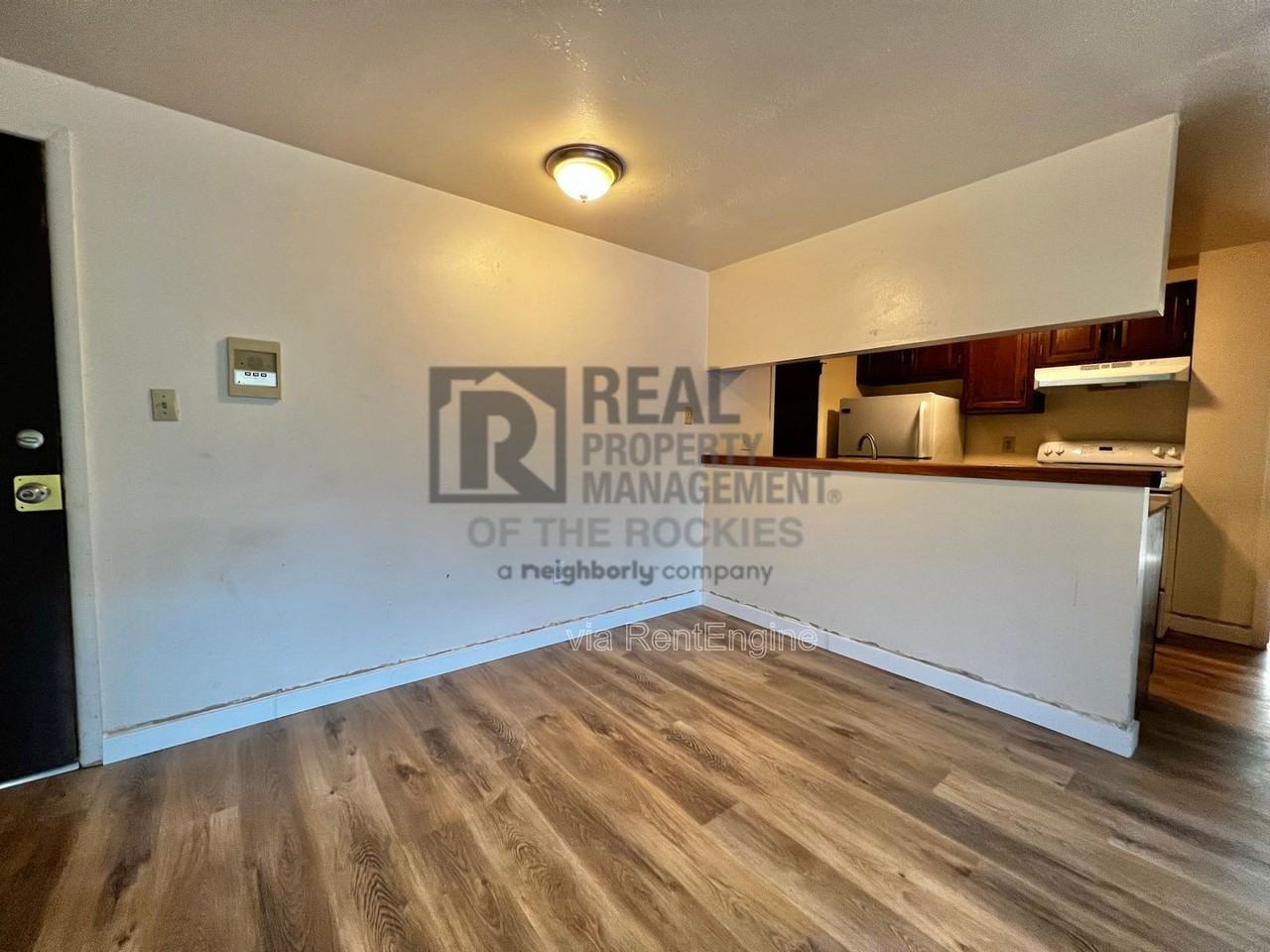 634 Mathews St #C1 - Photo 4 of 17