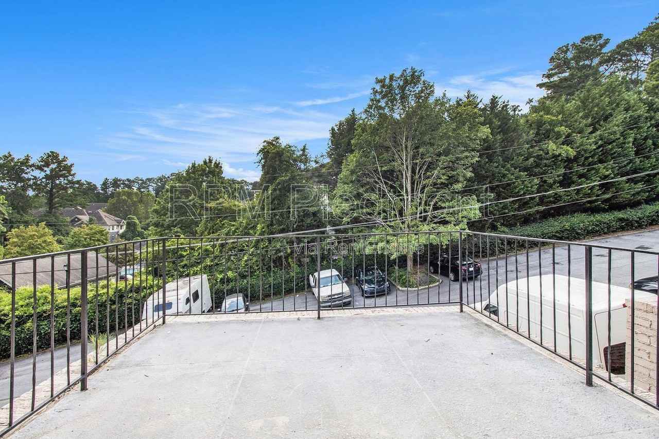 2805 Circle 85 St #B34 - Photo 4 of 27