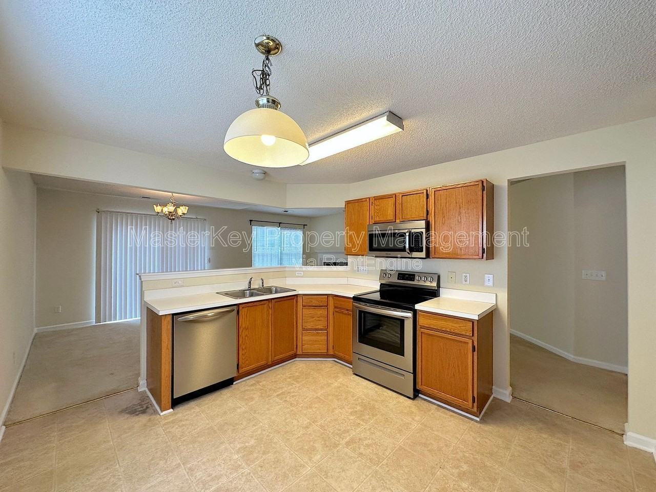 413 Sapphire Dr - Photo 6 of 21