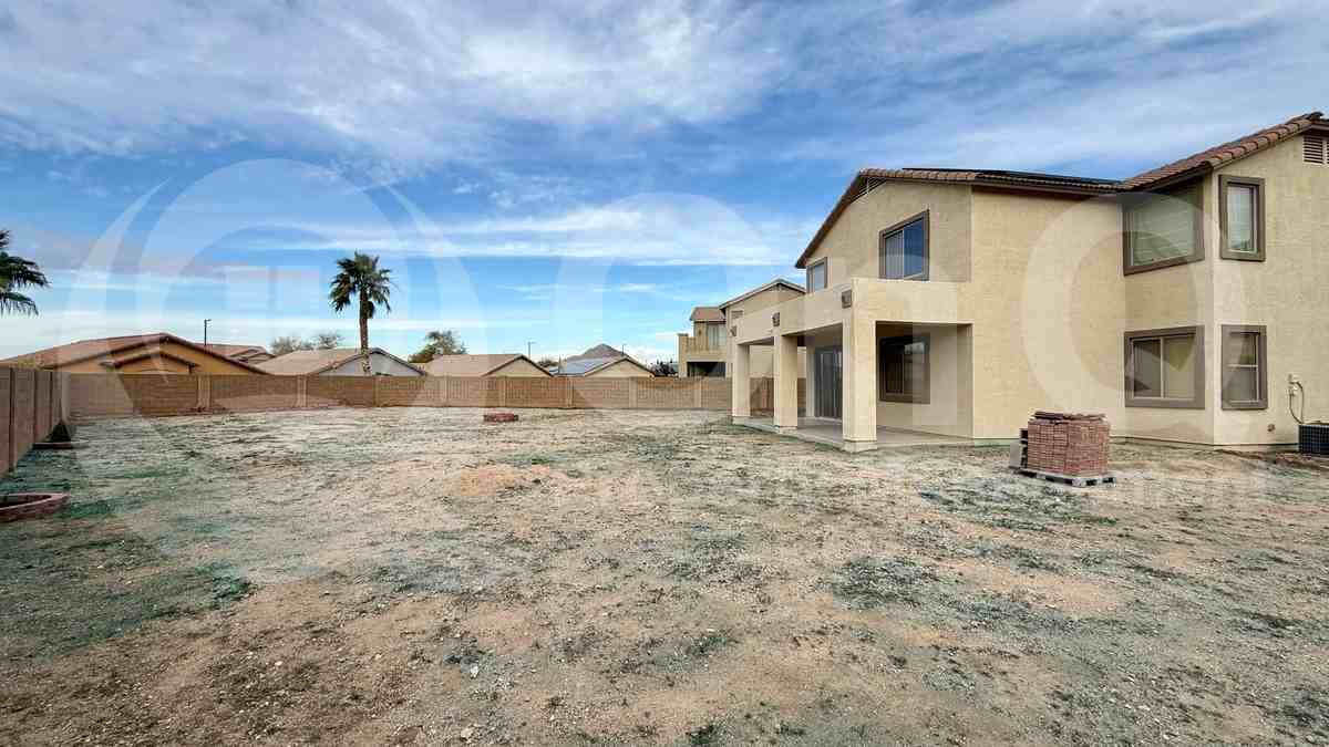 25707 W Williams Ct - Photo 3 of 50