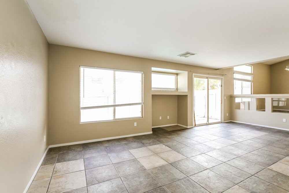 3636 Beacon Point St - Photo 5 of 17