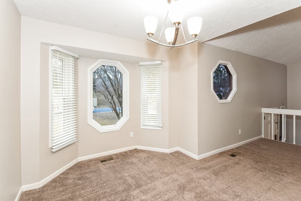 3258 Willa Way Sw - Photo 7 of 17