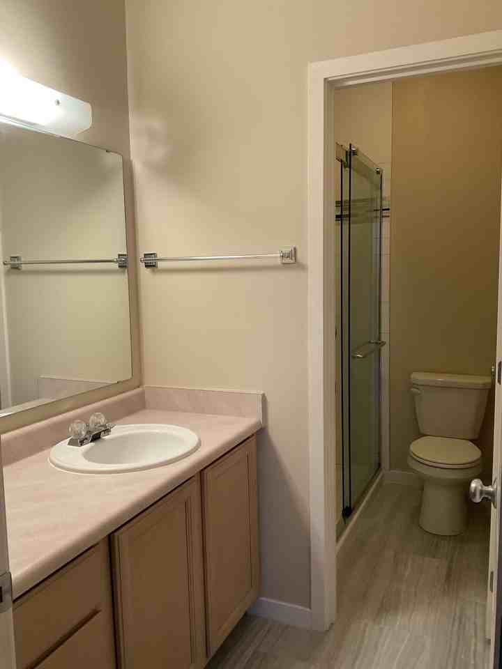112 W Washington Blvd #1 - Photo 2 of 27