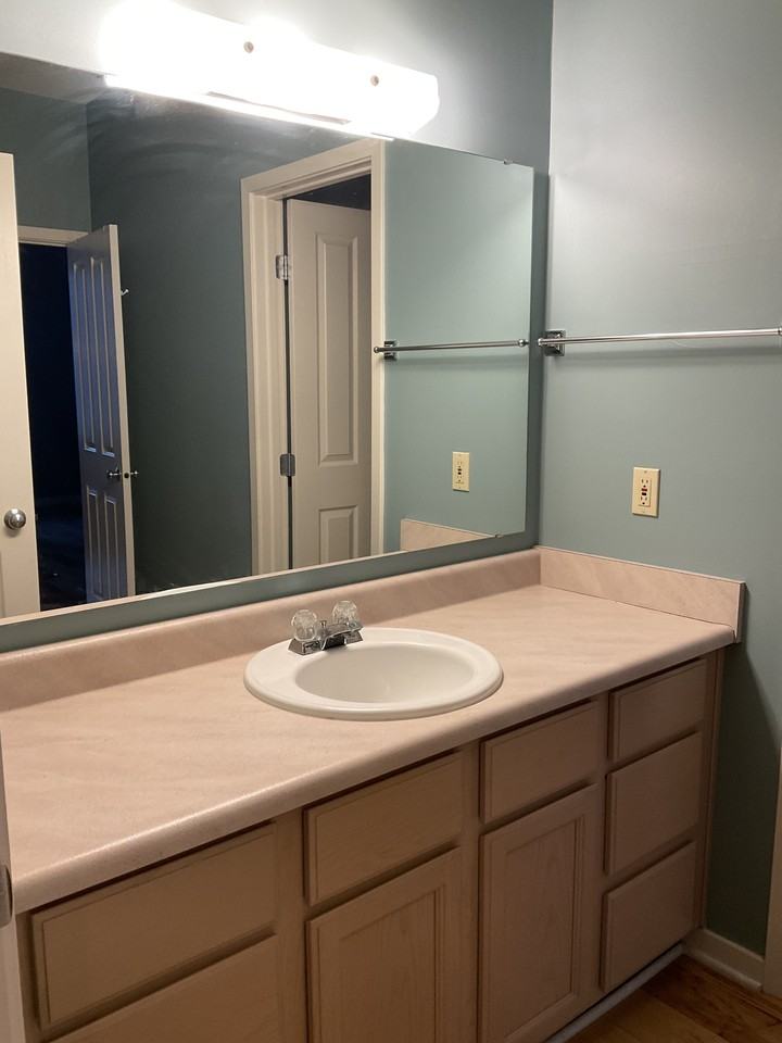 112 W Washington Blvd #1 - Photo 6 of 27