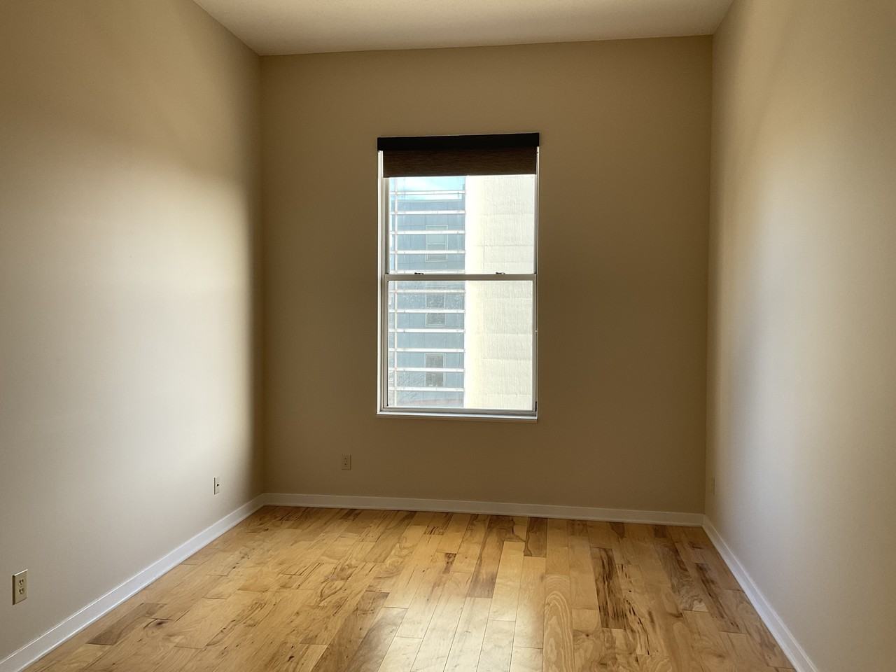 112 W Washington Blvd #1 - Photo 3 of 27