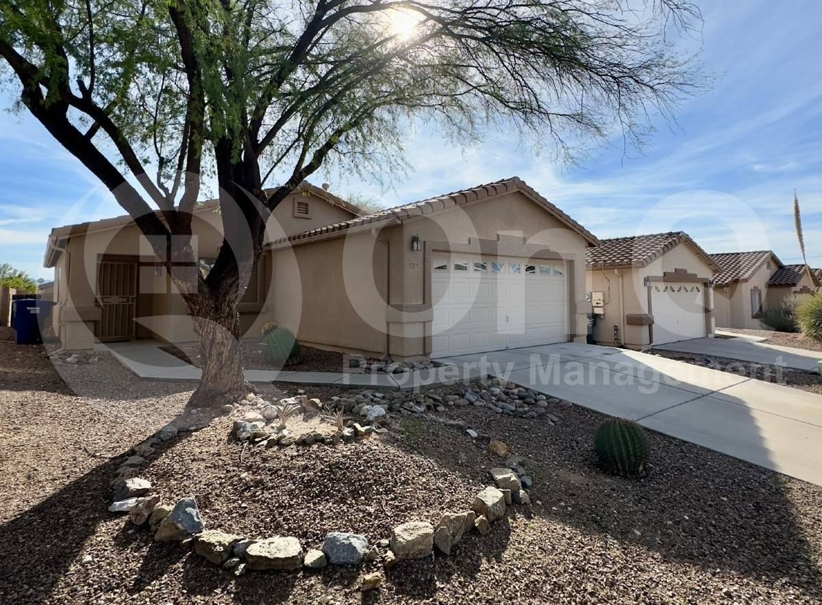 10366 E Roywood Way - Photo 2 of 10