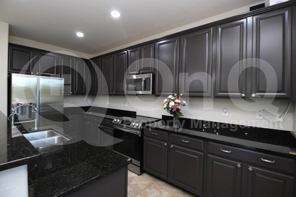 25518 N 50th Ln - Photo 3 of 10