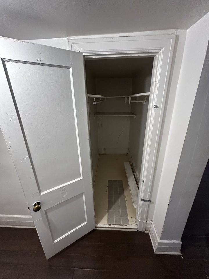 Atwater Ave & Blvd. De Maisonneuve Ouest - Photo 7 of 10