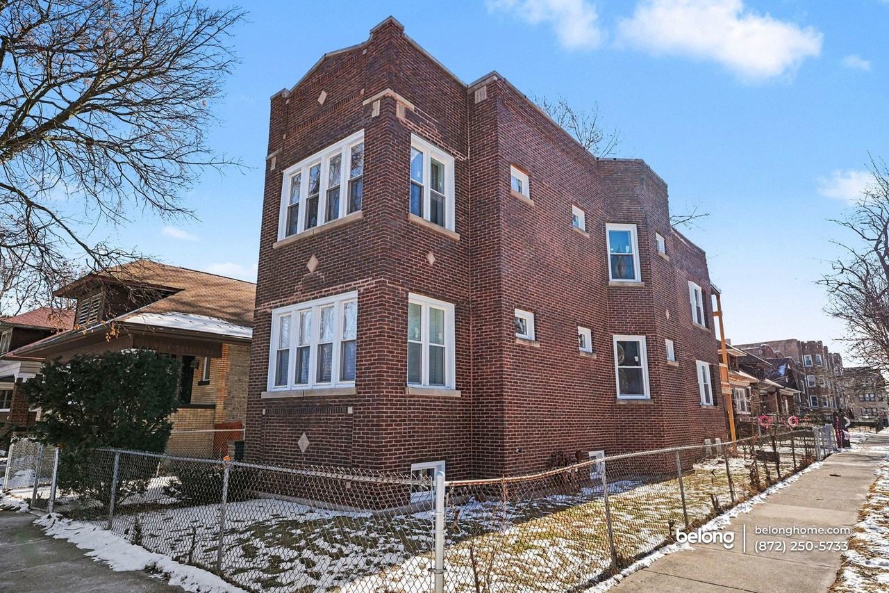 2601 E 78th St #1 - Photo 5 of 16