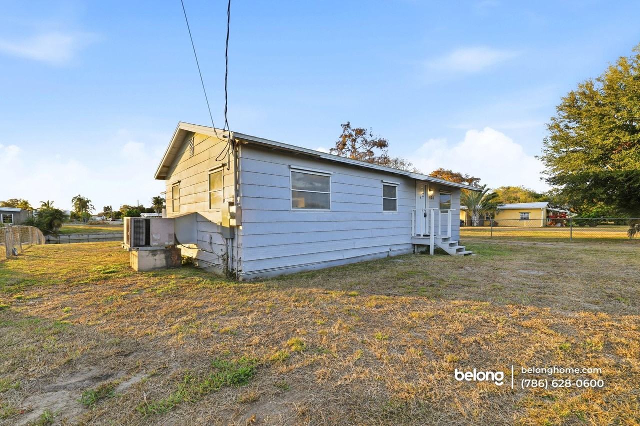 1520 Hunter Rd #A - Photo 5 of 28