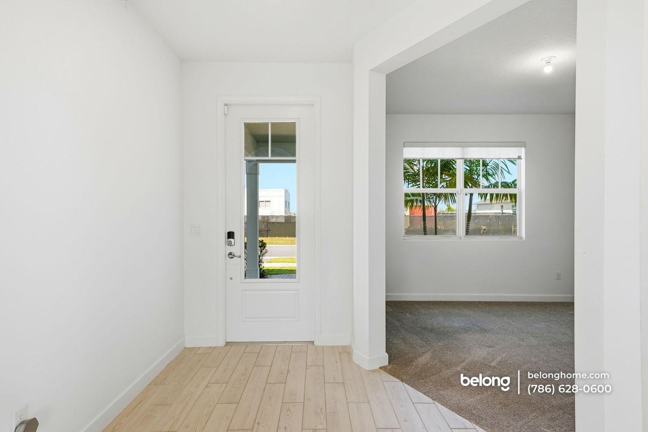 14114 Sw Surina St - Photo 6 of 44