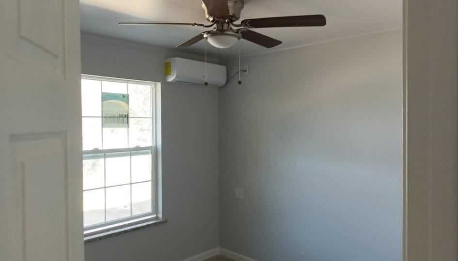 20937 Meadowbrook Dr - Photo 2 of 7