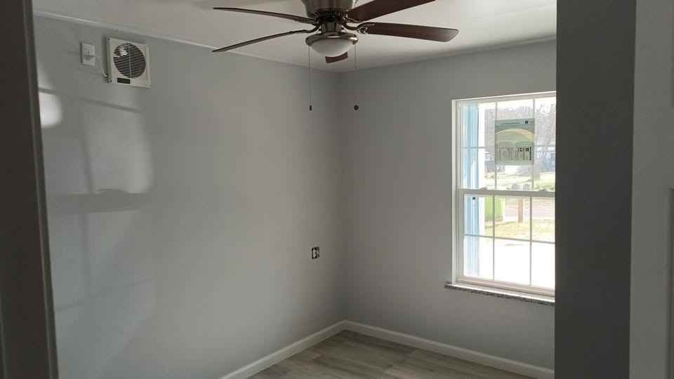 20937 Meadowbrook Dr - Photo 3 of 7