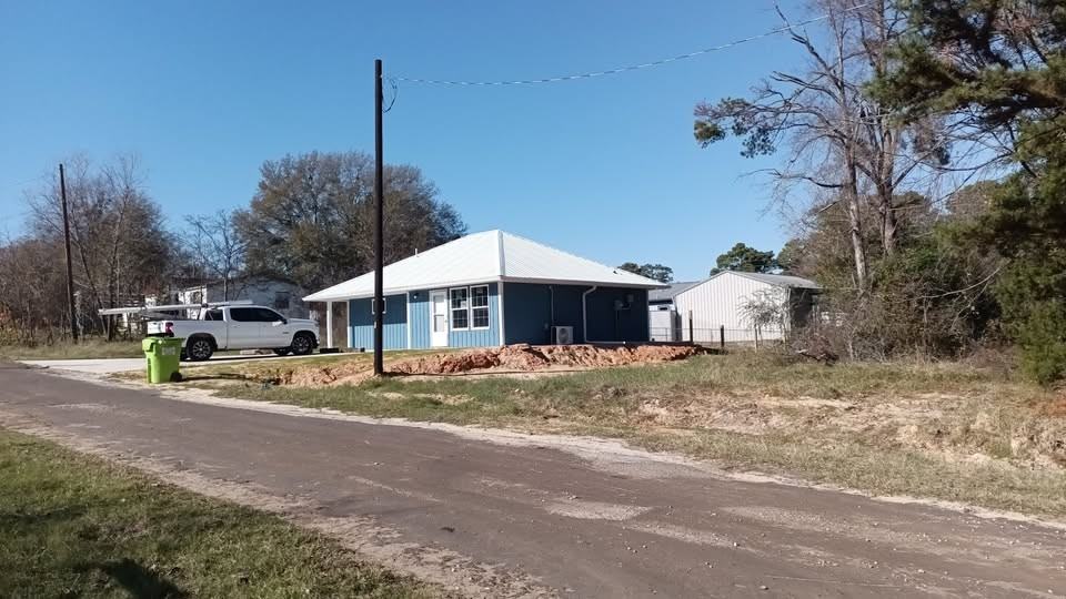 20937 Meadowbrook Dr - Photo 4 of 7